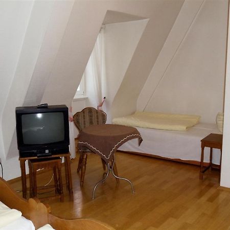 Hotel Zum Pfalzgrafen Heidelberg Oda fotoğraf