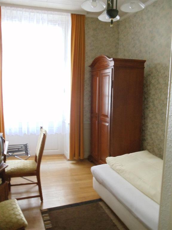 Hotel Zum Pfalzgrafen Heidelberg Oda fotoğraf