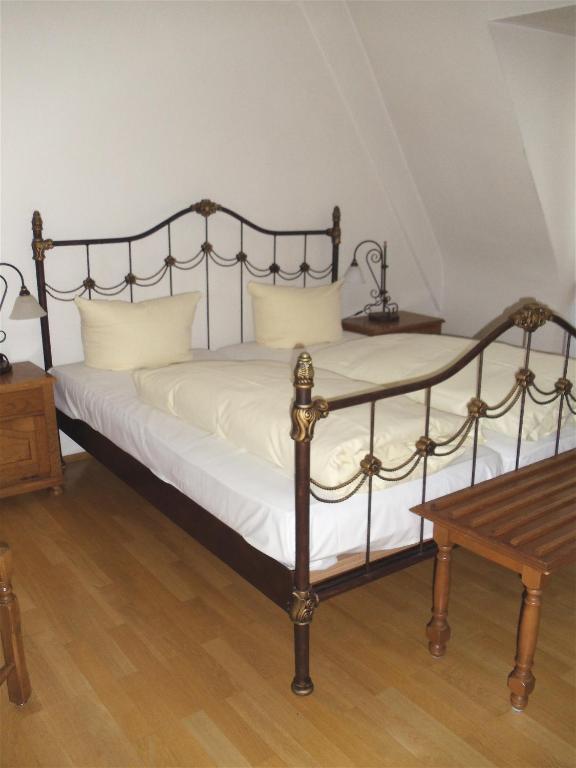 Hotel Zum Pfalzgrafen Heidelberg Oda fotoğraf