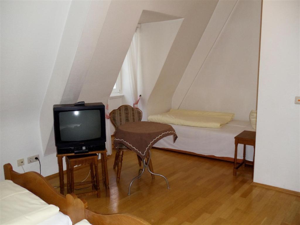 Hotel Zum Pfalzgrafen Heidelberg Oda fotoğraf